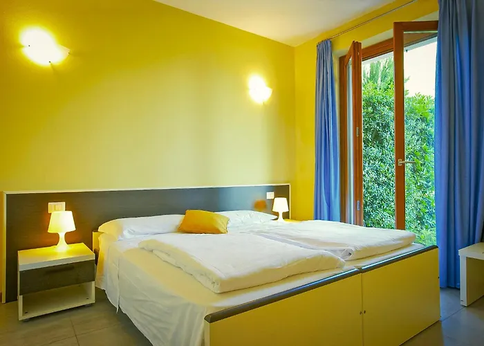 Residenz La Marenca Апартаменты Каннобио